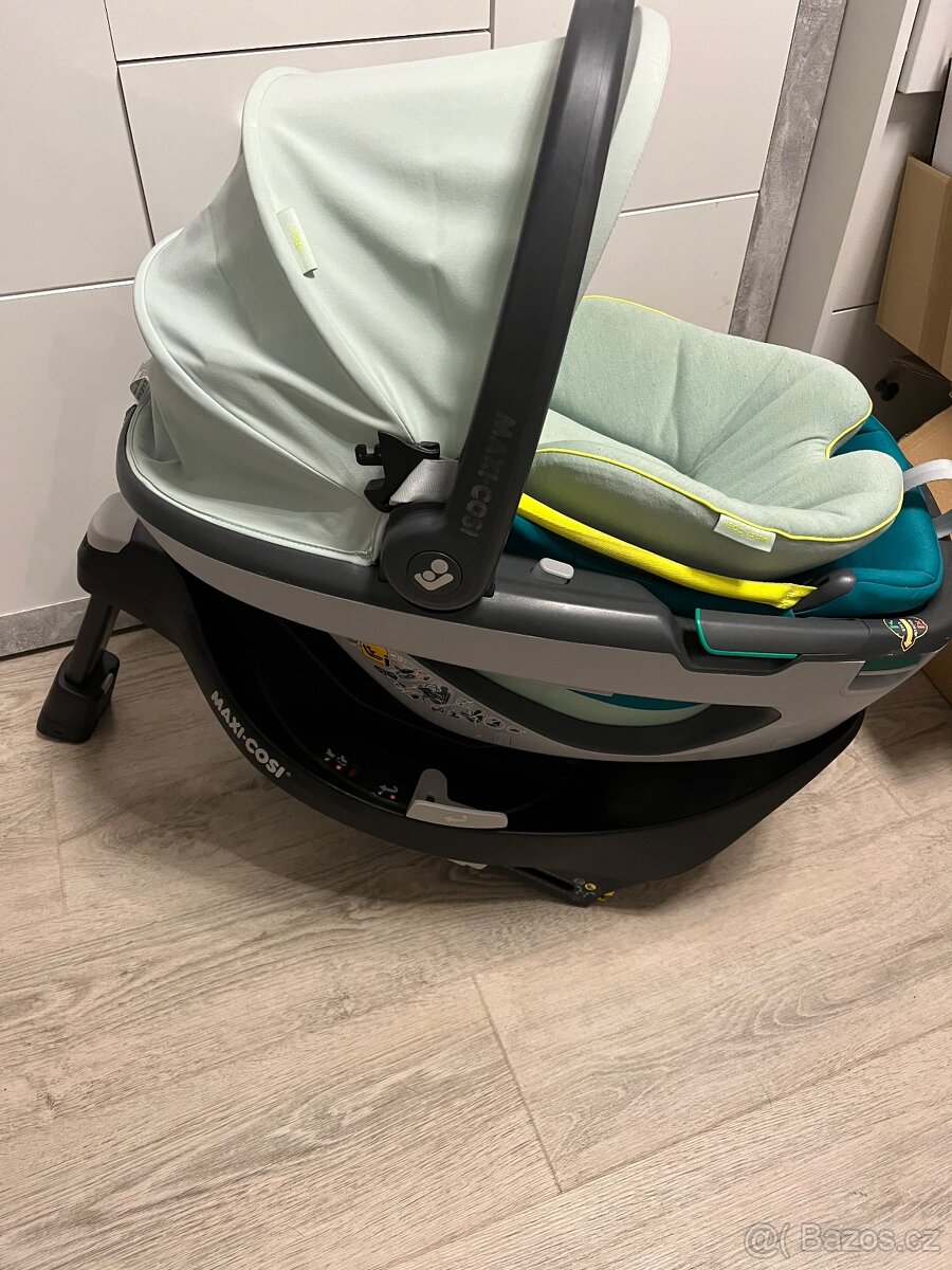 Maxi cosi vajíčko+základna - 3