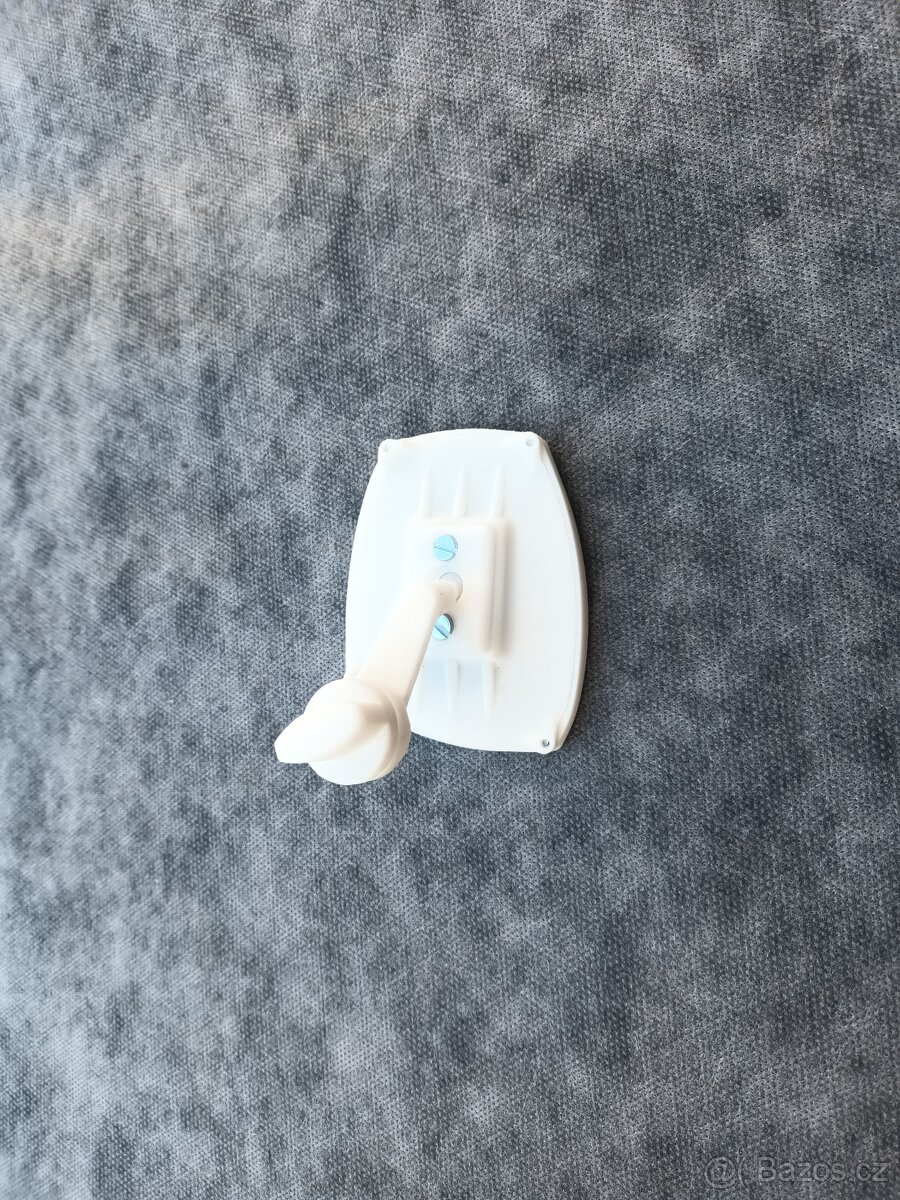 Zrcatko na plexi - 3