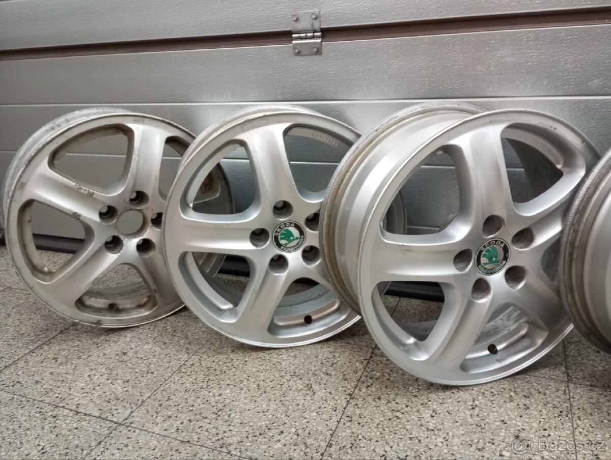 ALU kola 15" originál Škoda Octavia - 3