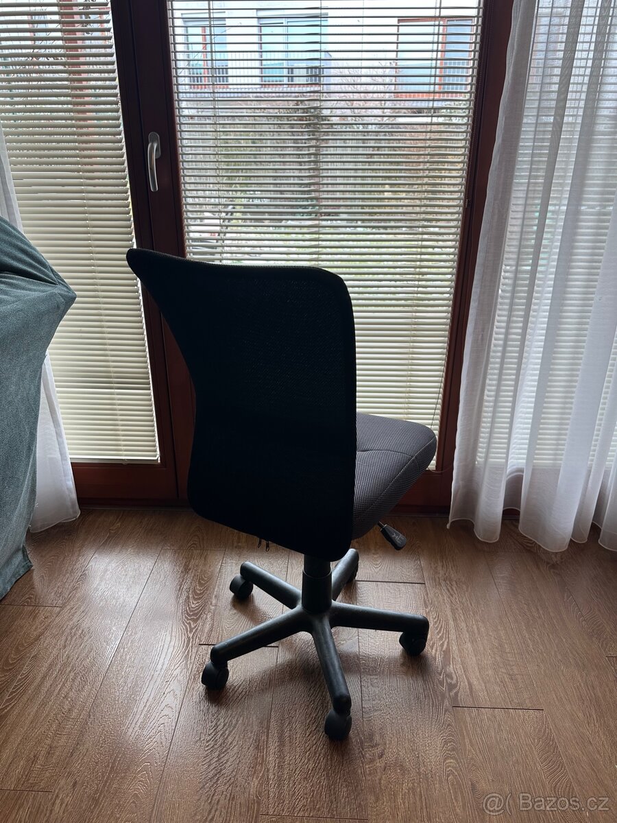 Dětská otočná židle 300 Kč - 3