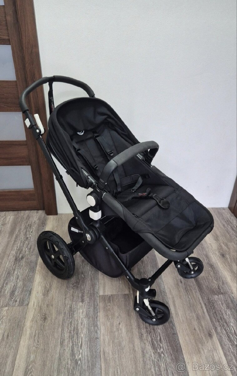 Kočárek Bugaboo - 3