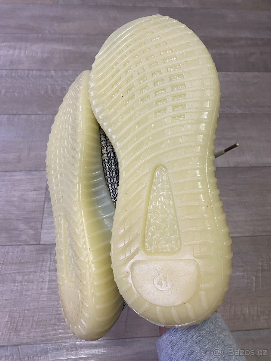 Fake Adidas Yeezy 350 vel. 41 - 3