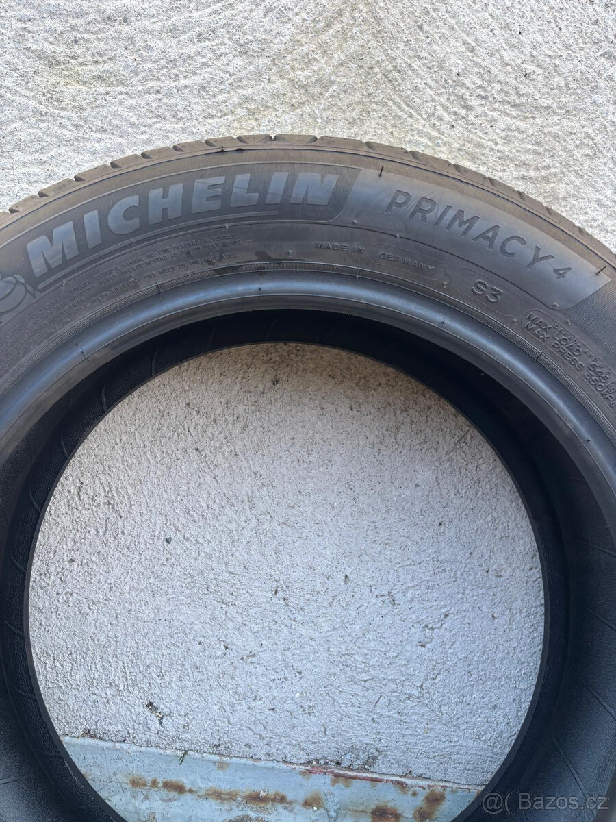 Pneu Michelin Primacy 4 195/55/16 - 3