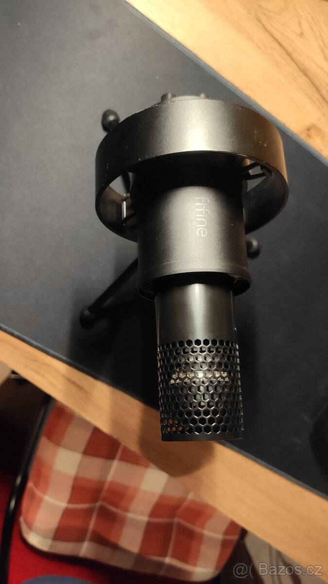 Set(zvukovka,mic,kabel xlr,stolní držkák k mic,filtr) - 3
