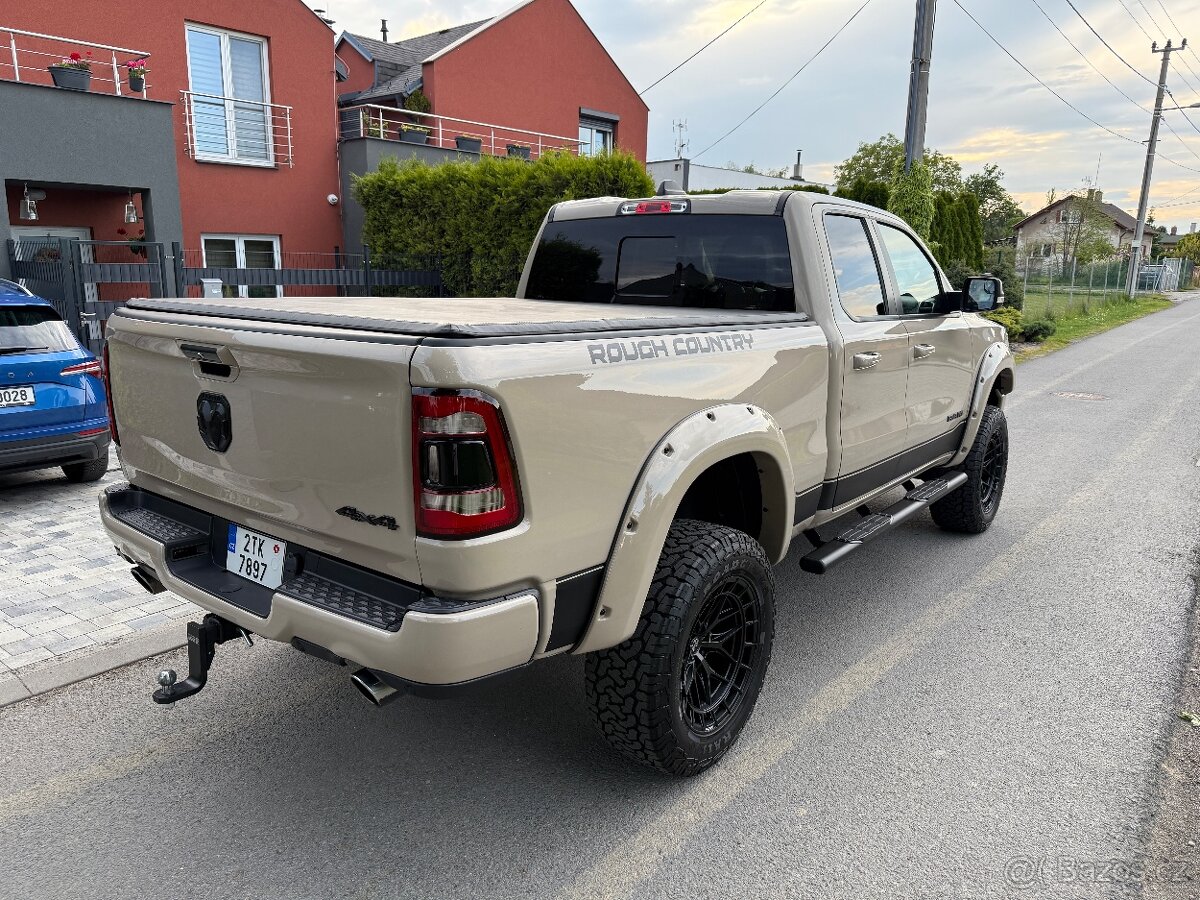 DODGE RAM HEMI ROUGH COUNTRY LIFT 6