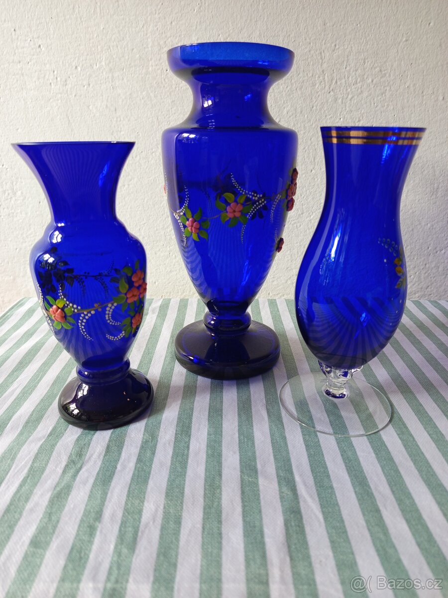Váza Novoborské sklo - kobaltové sklo - 3