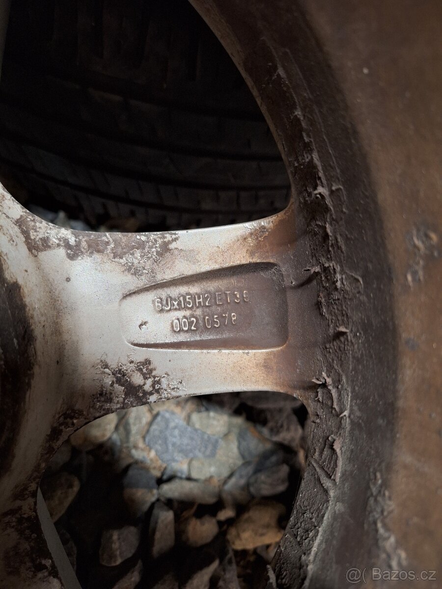 Alu 15 original škoda - 3