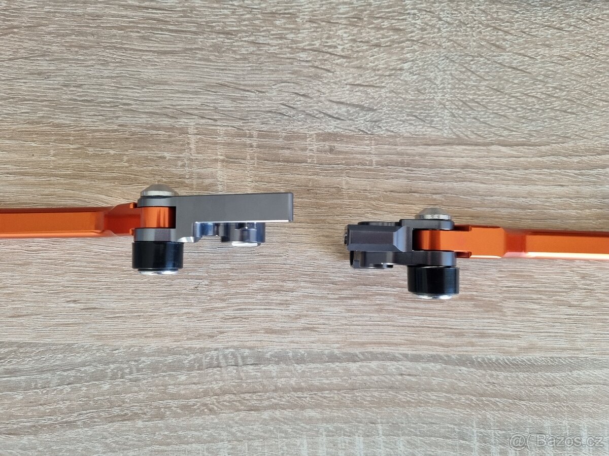 prodám CNC výklopné páčky rok 07-13 a 14-16 a 17-22 - 3