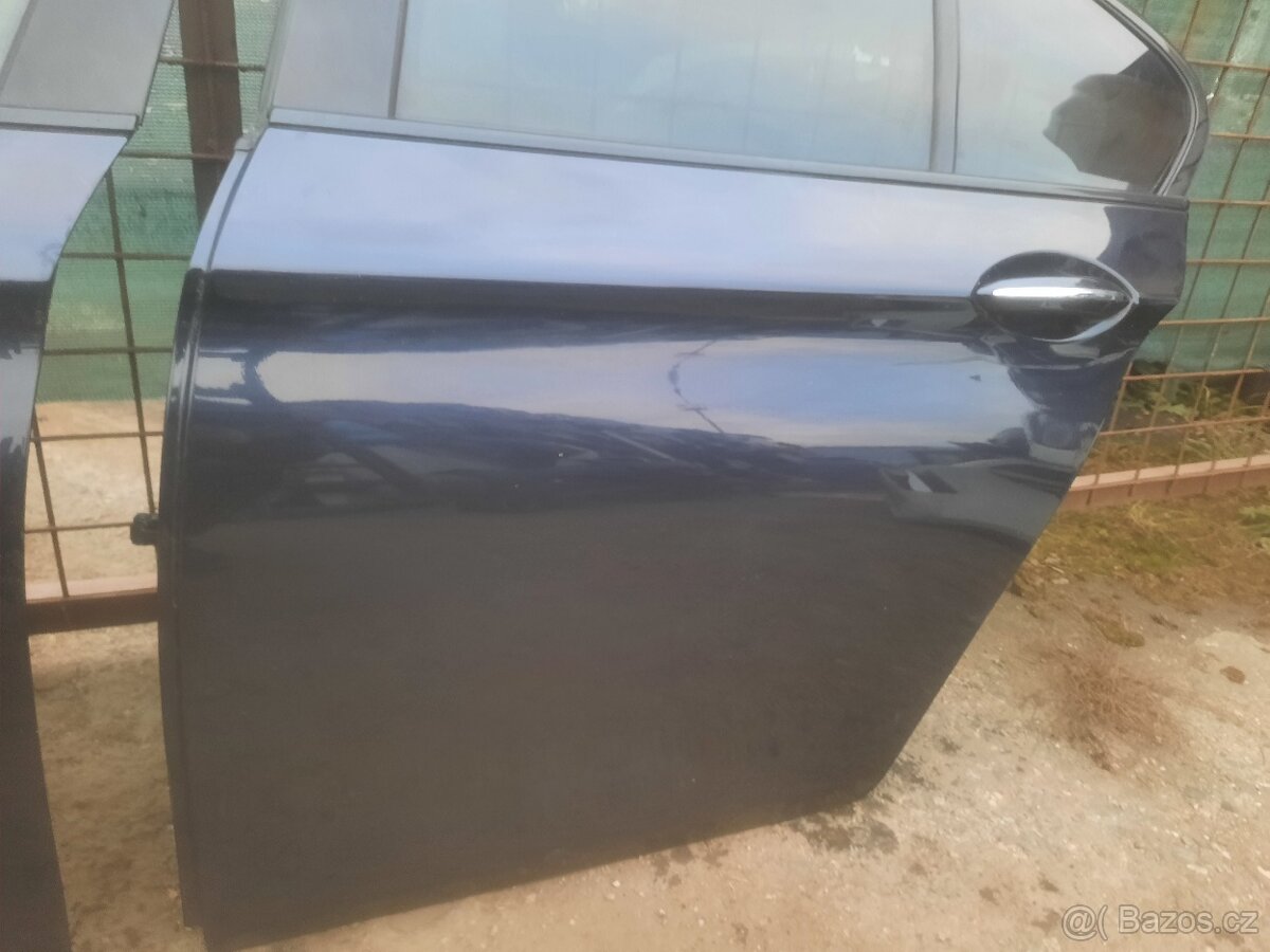 bmw 5 F10 dveře - 3
