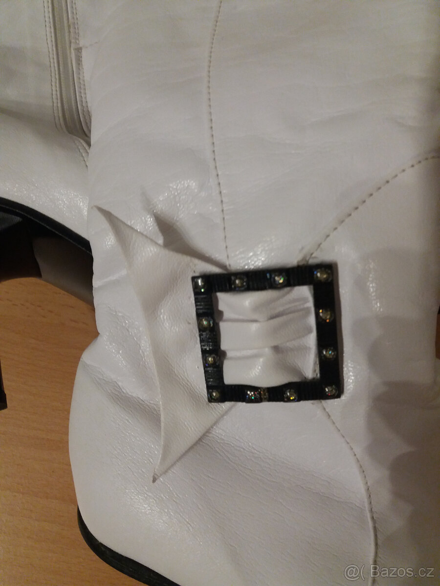 KOZAČKY NA PODPATKU - 3