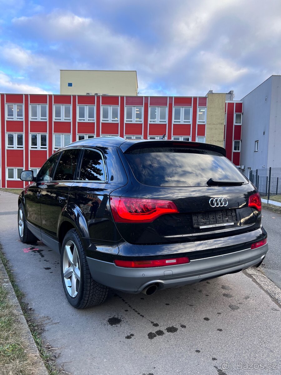 Audi q7 najeto 232 tis - 3