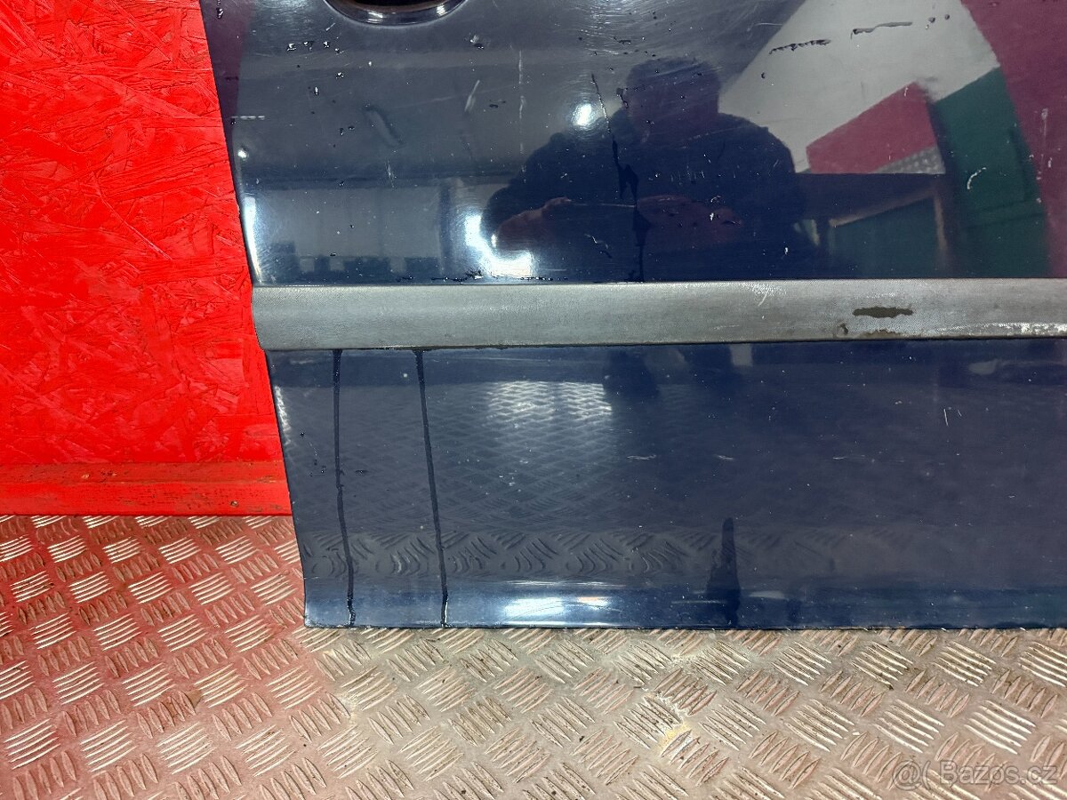 PRAVÝ PŘEDNÍ PLECH DVEŘÍ VW GOLF 5 HATCHBACK - 3