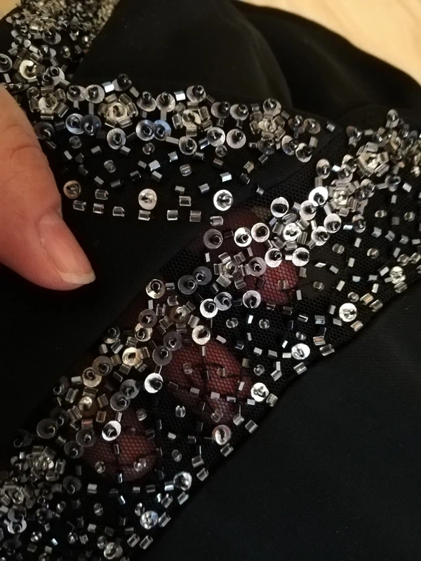 Plesové šaty s přehozem - 3