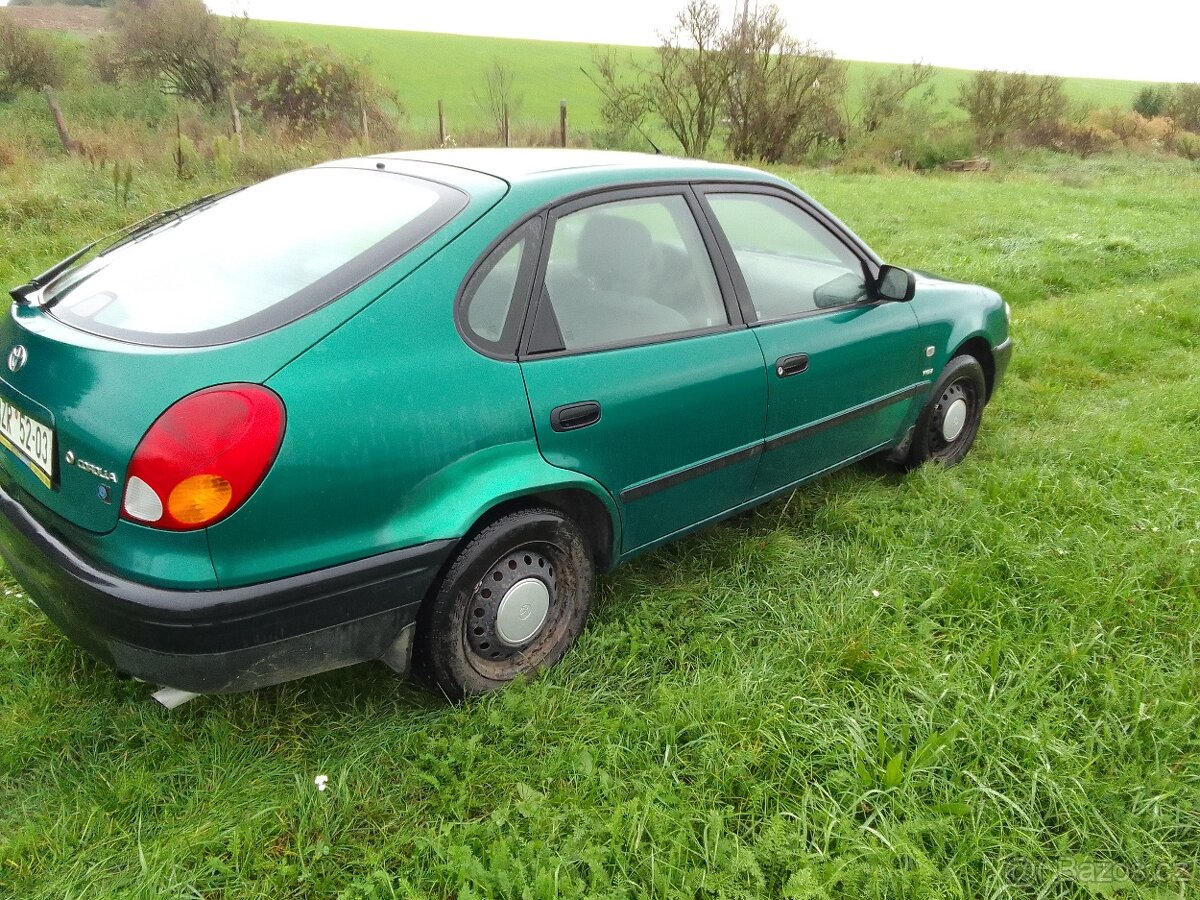 Toyota Corolla E 11 - 3