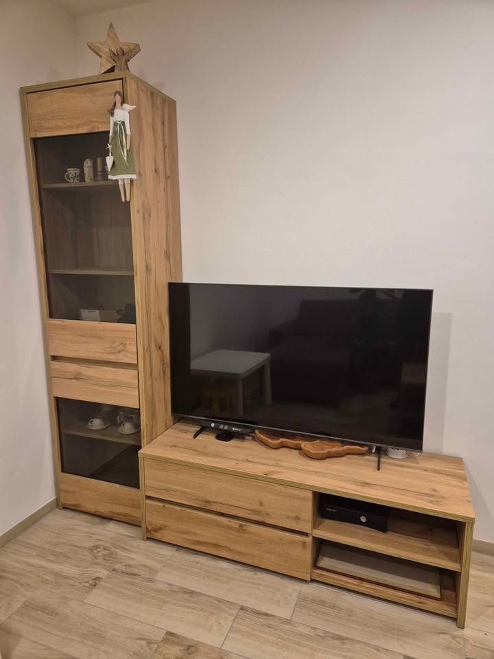 Prodám nábytek do obývacího pokoje - 3