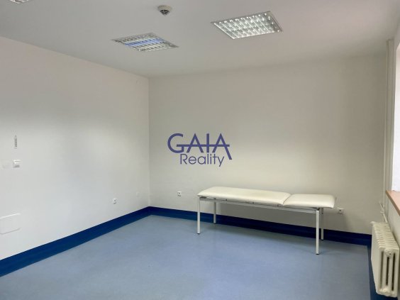 Hodonín - Pronájem kanceláře 20 m² v centru města - 20m2 - 3