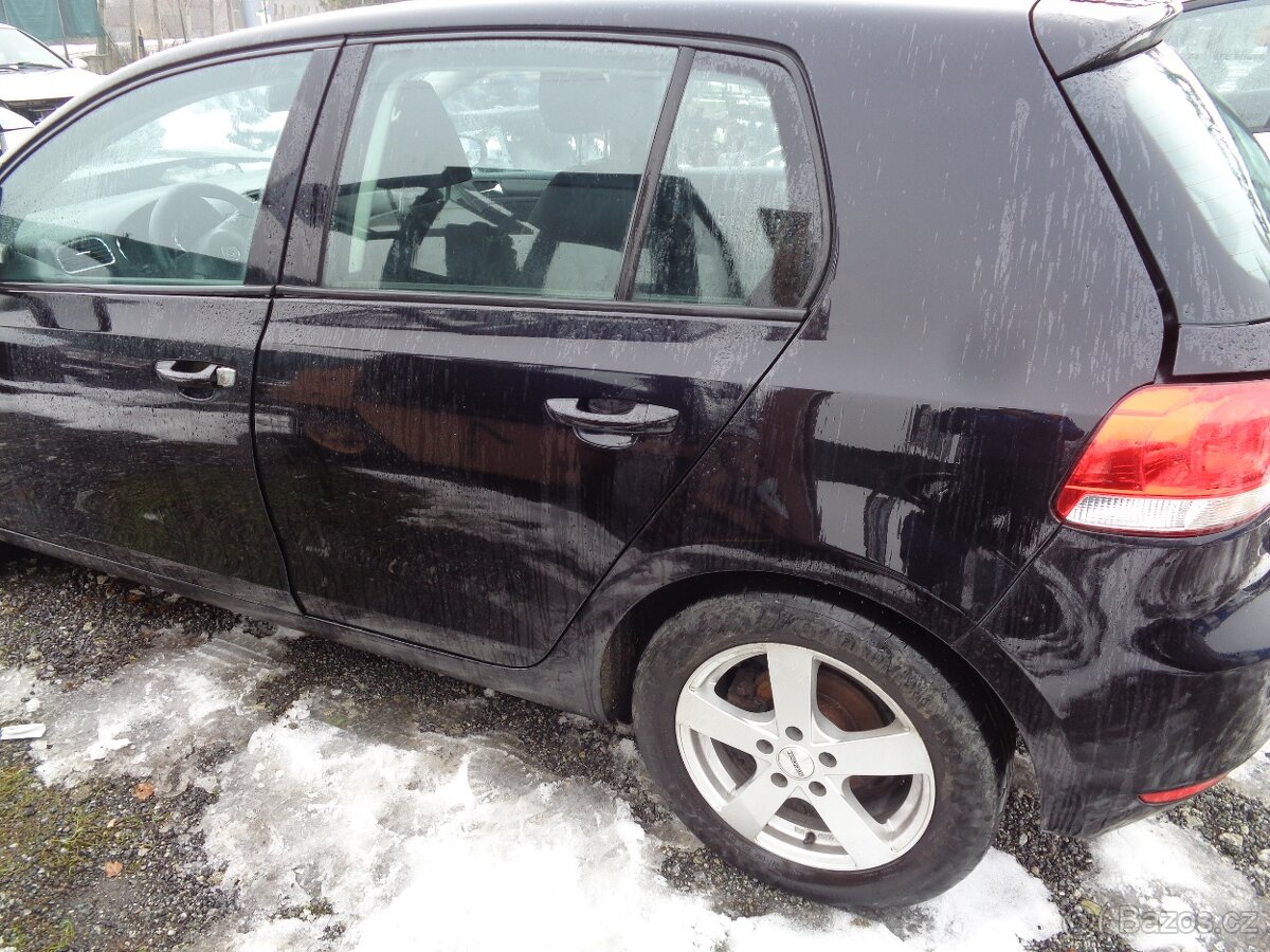 VW volkswagen golf 6 HB 1,4tsi, Rozprodám na náhradní díly - 3