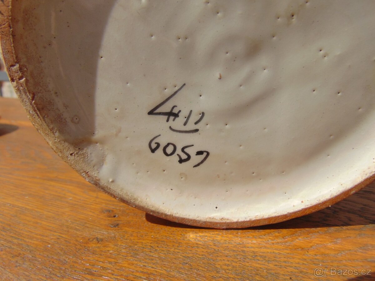 Starý džbán-keramika. - 3