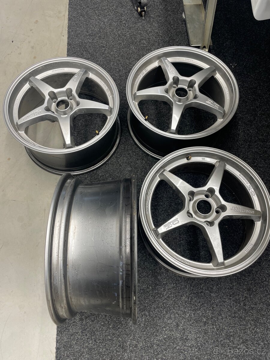 Disky O.Z Racing - 3