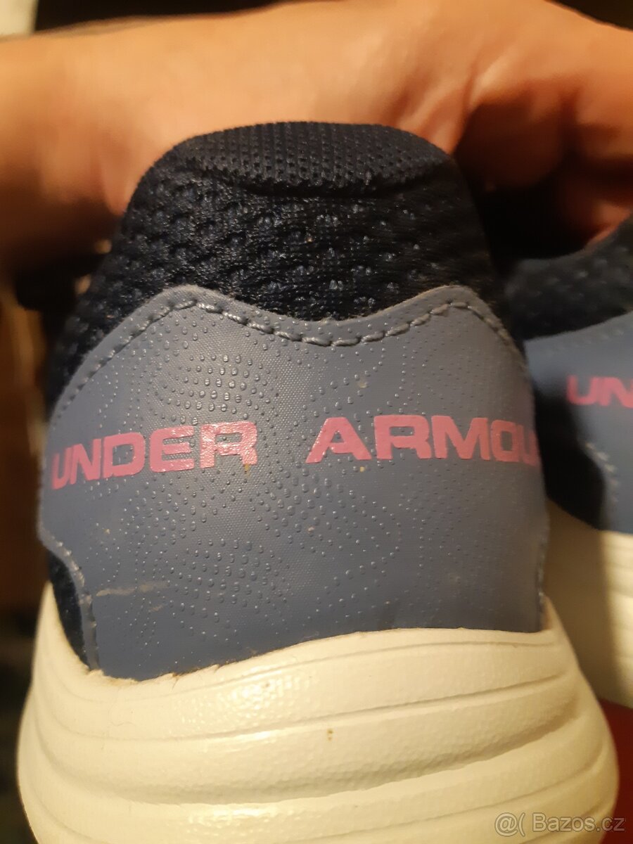 Boty UNDER ARMOUR vel 38 - 3