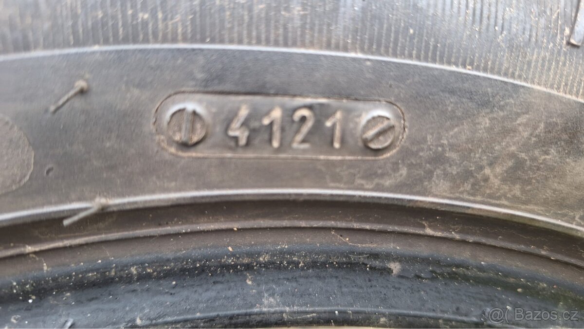 Zimní pneu 205/55 r16 - 3