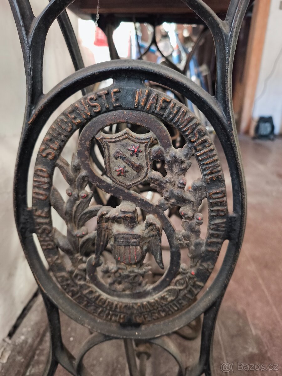 Prodám starý šicí stroj - 3