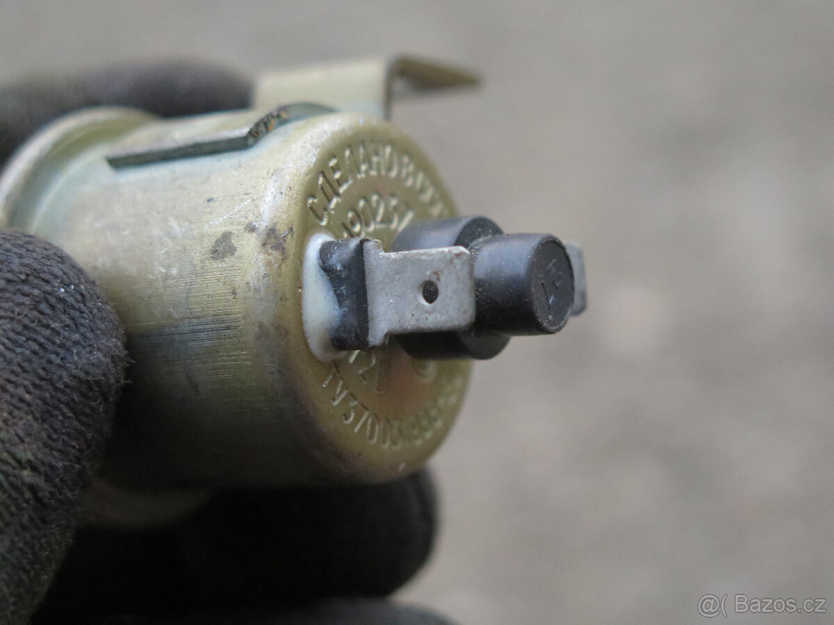 Lada VAZ - elektromagnetický ventil ekonomizéru - 3