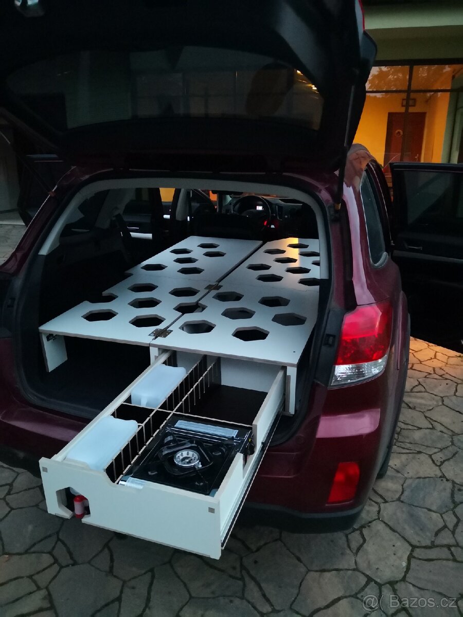Vestavba Subaru Outback - 3