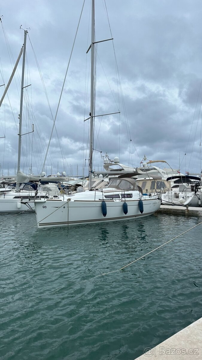 Plachetnice SUN ODYSSEY 30i - 3