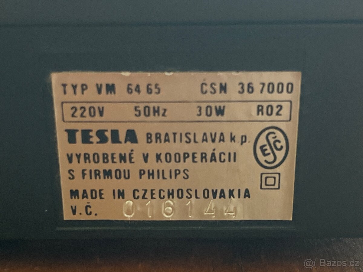 Funkční retro videorekordér TESLA VM 6465 (Philips) - 3