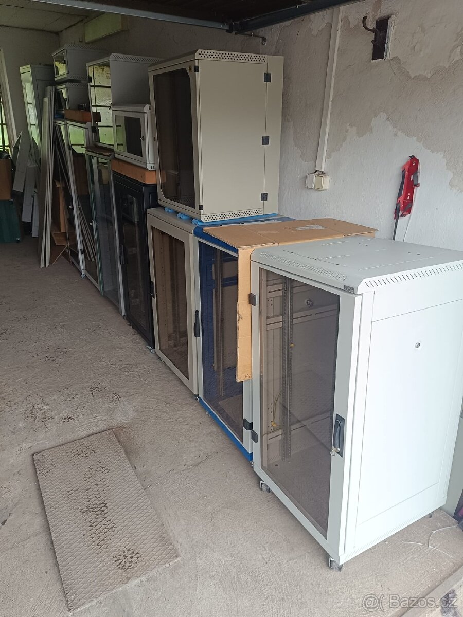 serverová skříň, rack, rozvaděč - 3