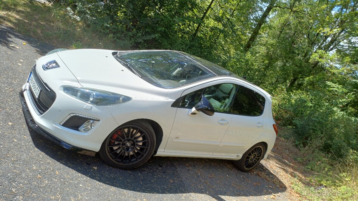 Peugeot 308 GTI - 3