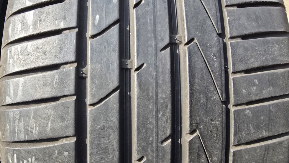 Letní pneu 225/50/17 Hankook - 3