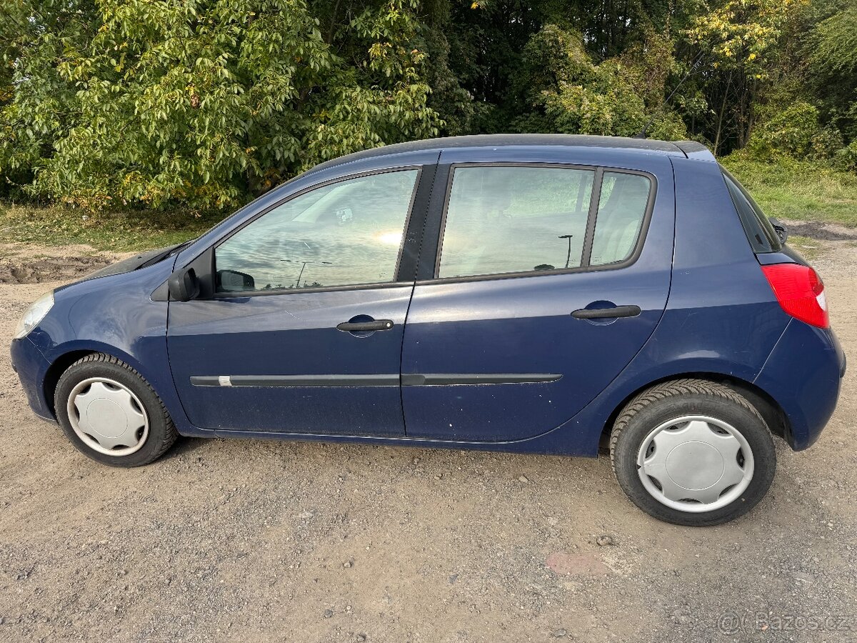 Clio III - 3