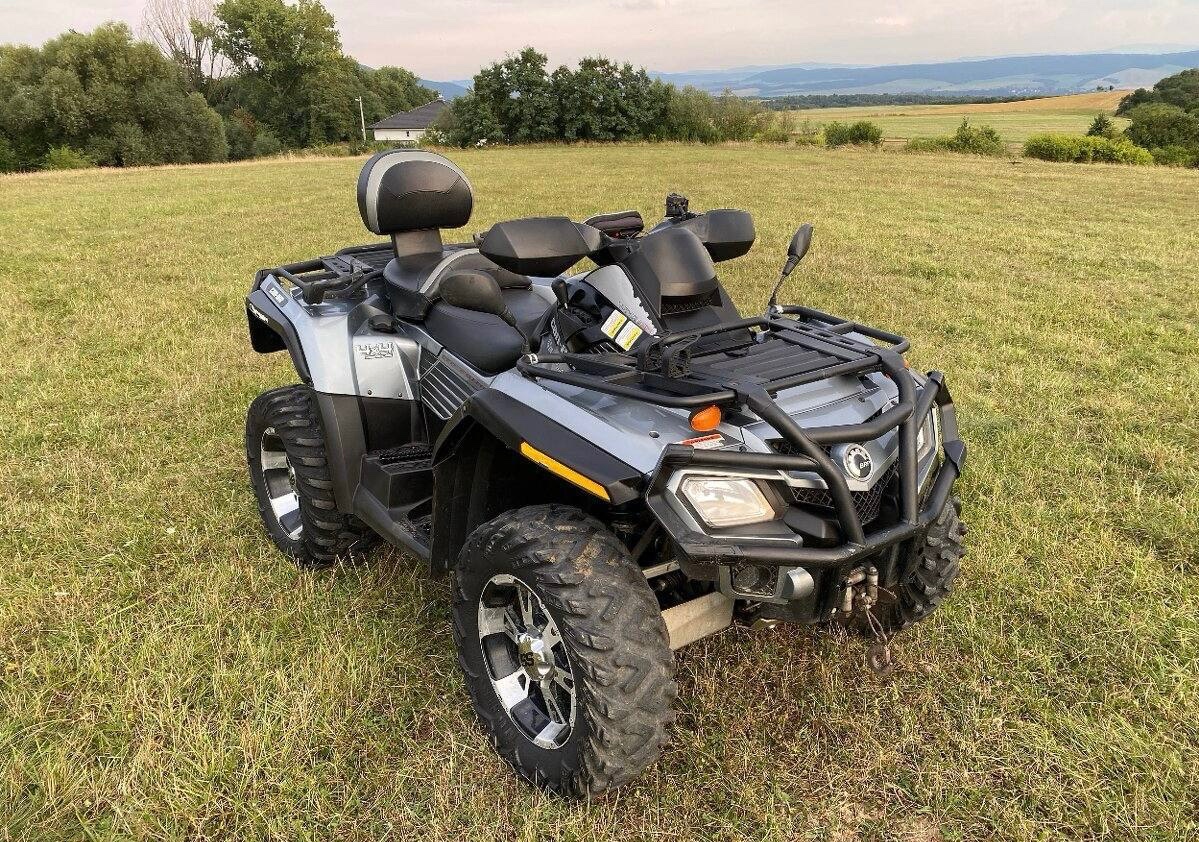 Cf moto can-am outlander