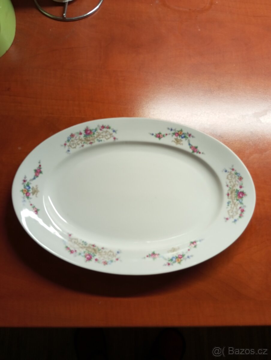 Oválné talíře - 3