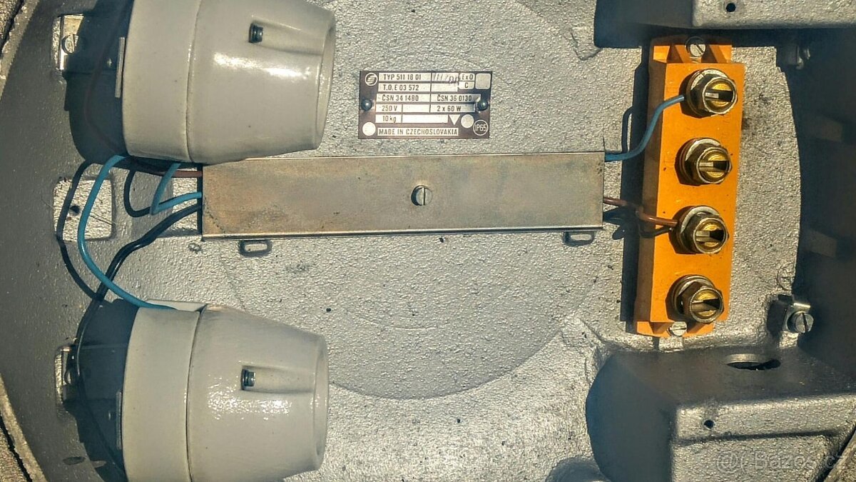 5 ks armádní světlo "ELEKTROSVIT" super stav - 3