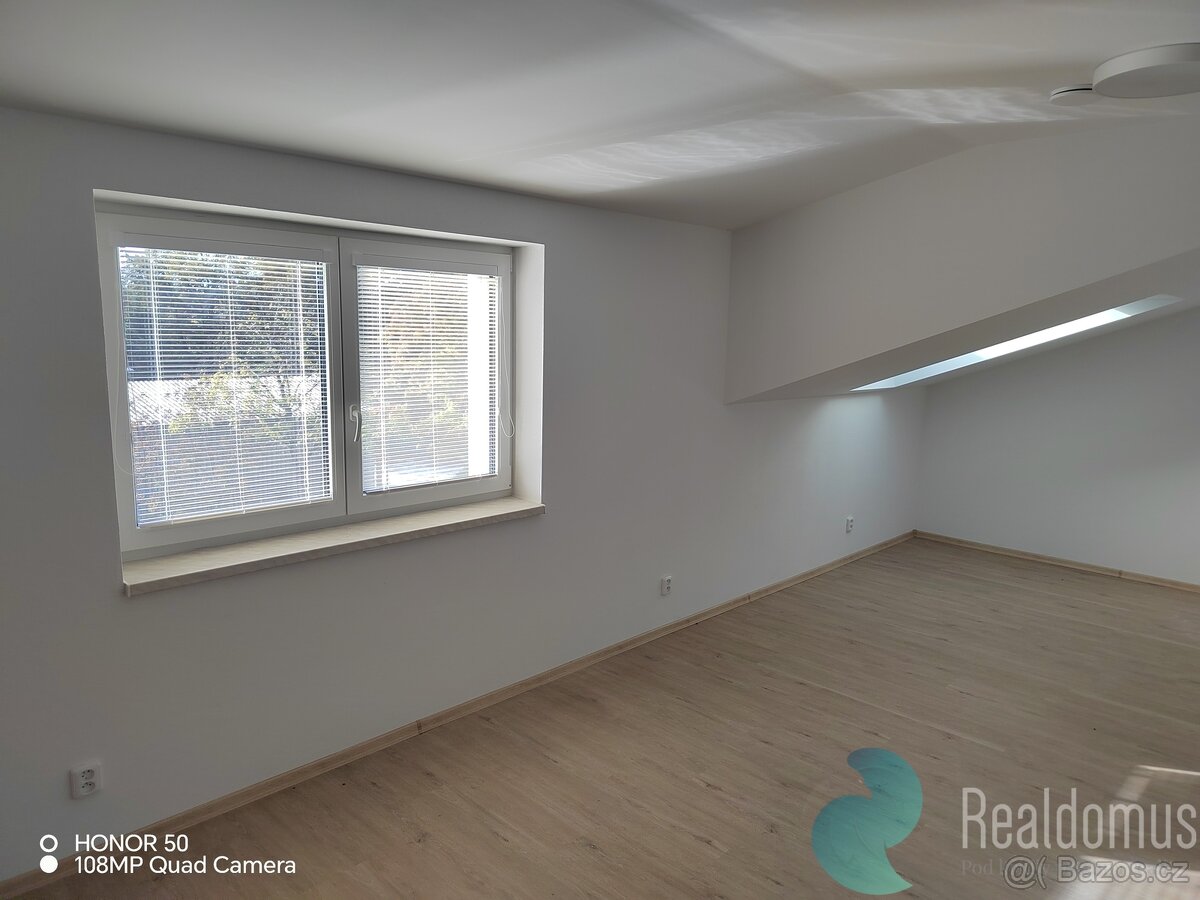 Pronájem nového bytu 3+kk - 3