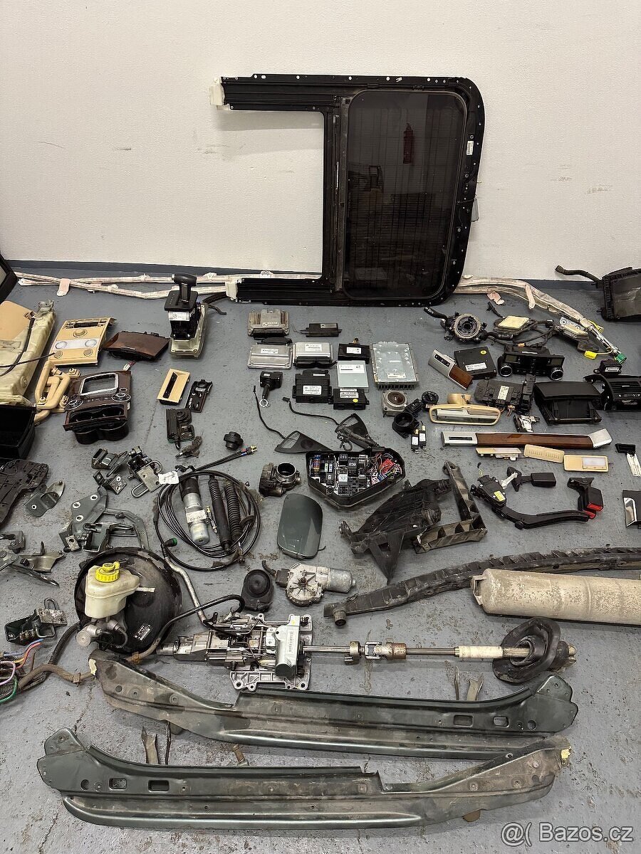 VEŠKERÉ NÁHRADNÍ DÍLY Volkswagen Touareg 3.0tdi - 3