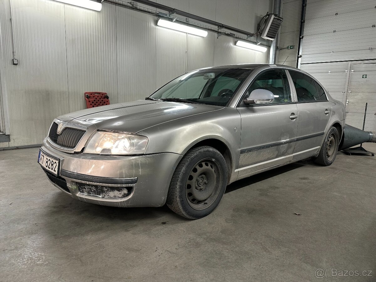 škoda Superb 1,8T, 110kW, 2007, LPG - na ND, ale pojízdný - 3