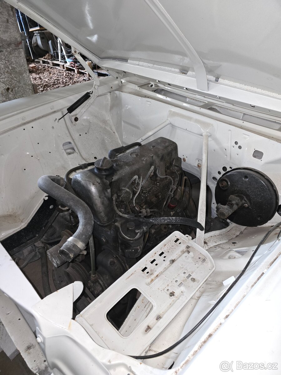 Mercedes-Benz W115 1986 - 3