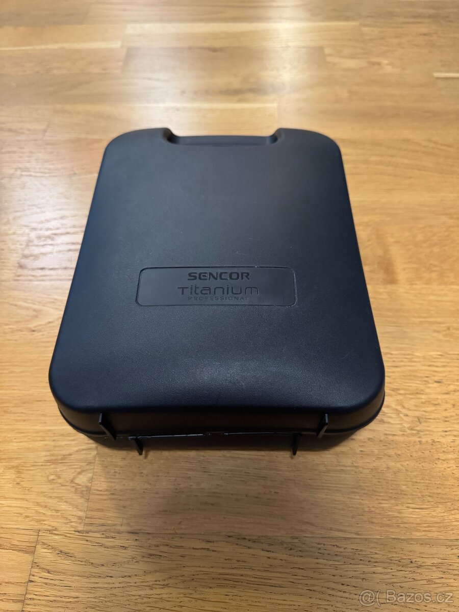 Holící strojek SENCOR SHP 8400BK - 3