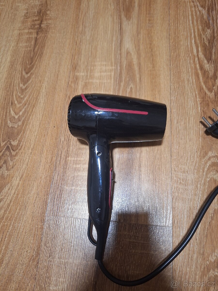 Rowenta Nomad CV3312F0 – cestovní fén - 3