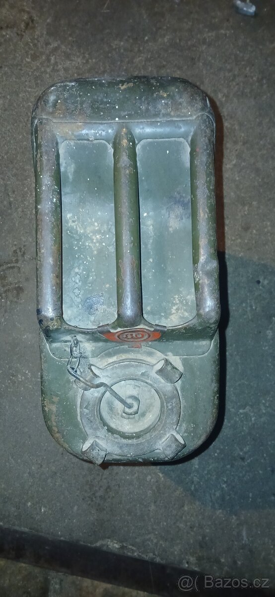 Americký kanystr - 3