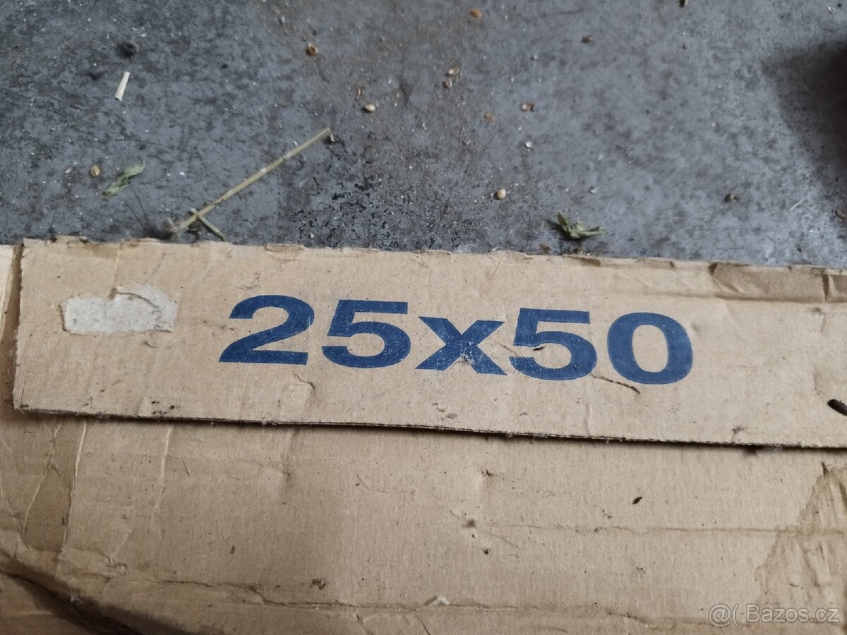 Keramická dlažba 25 x 50 cm - 3