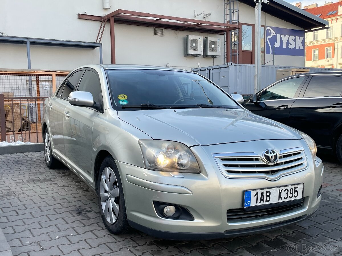 Avensis T25 - 3