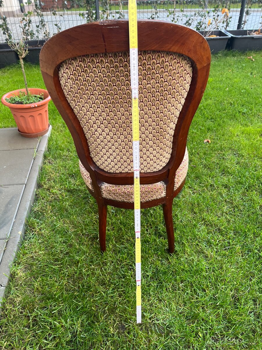 Antikvární židle - 3