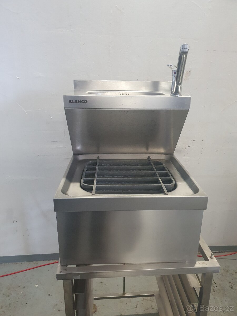 Gastro nerezová výlevka - 3