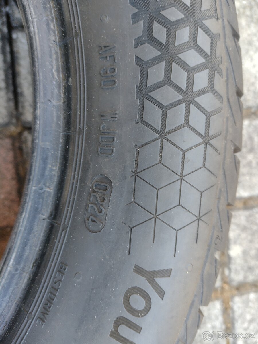 Pneu 185/60 r15 - 3