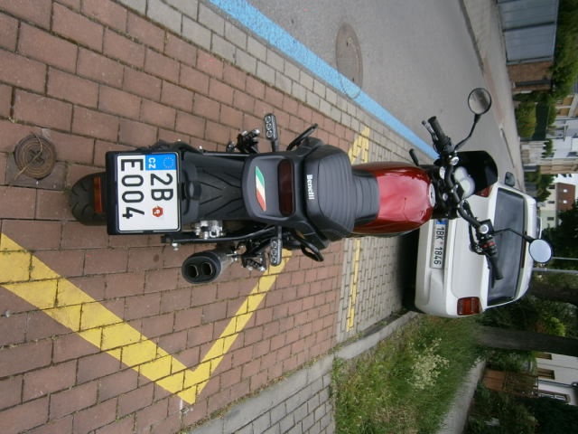 Benelli 500 Leoncino Trail
